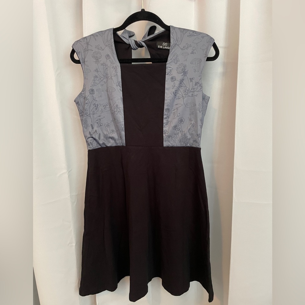 Eve Lavoie Black and Gray Floral Mini Dress